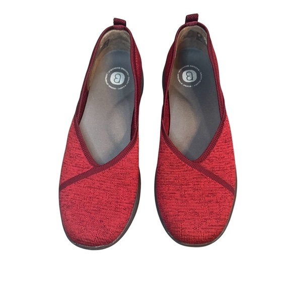 Bzees Women's Red Knit Slip-On Shoes Machine Washable Size 9 - Picture 1 of 13